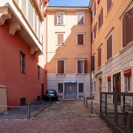 Ground Floor Luxe Historic Studio City Centre Lejlighed Bologna Eksteriør billede
