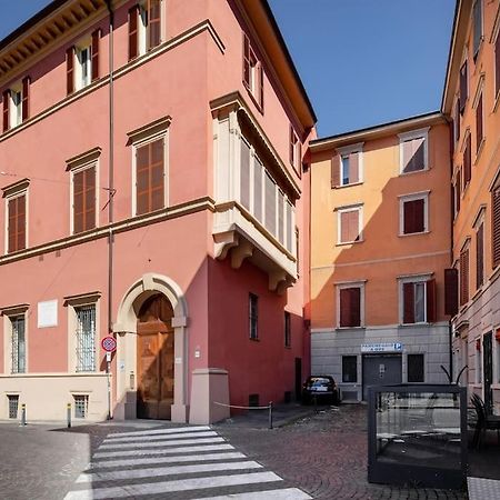 Ground Floor Luxe Historic Studio City Centre Lejlighed Bologna Eksteriør billede
