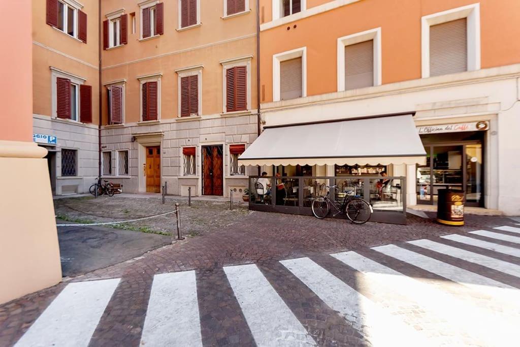 Ground Floor Luxe Historic Studio City Centre Lejlighed Bologna Eksteriør billede